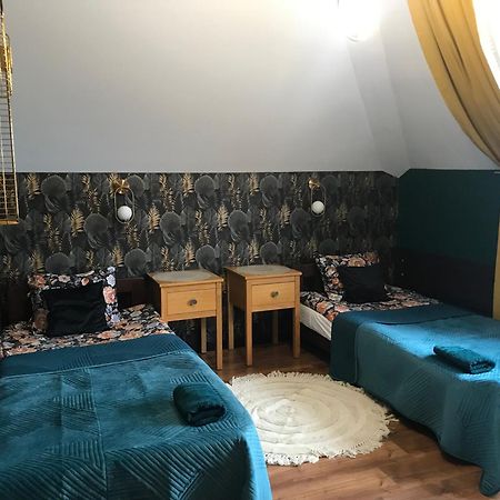 Pokoje Goscinne Przylesie Łobez Esterno foto