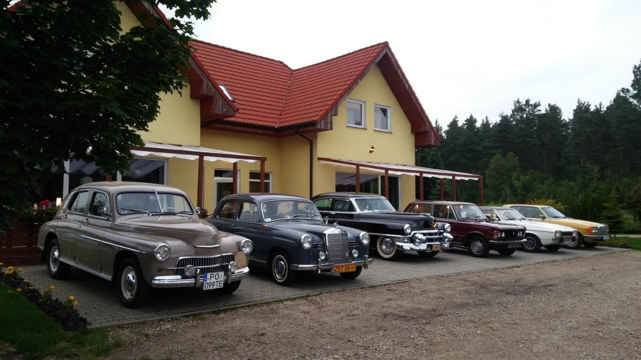 Pokoje Goscinne Przylesie Łobez Esterno foto